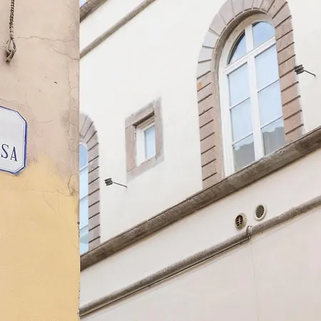 Hintown Via Della Rosa Lucca